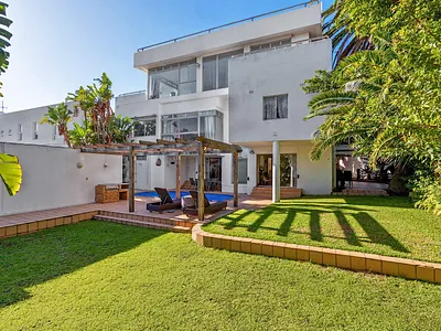 5 Bedroom House For Sale in Cape Town - cgi3.webp