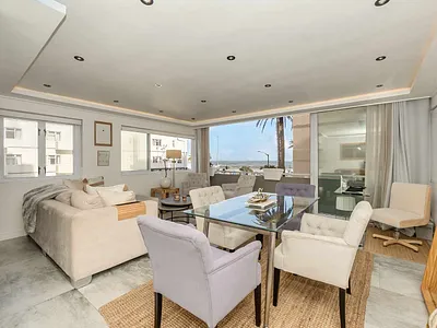 2 Bedroom Apartment To Rent in Cape Town - EkY5.webp
