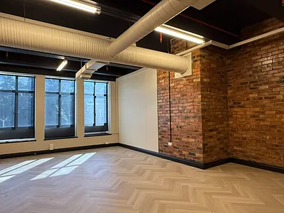 Commercial Property To Rent in Cape Town - 0zoD.webp