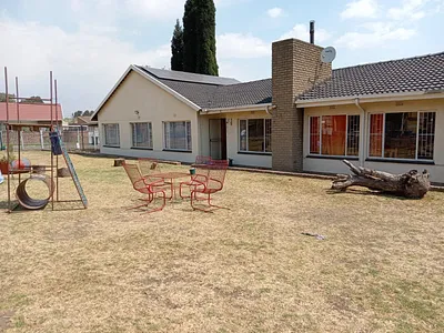 4 Bedroom House For Sale in Brakpan - d8RU.webp