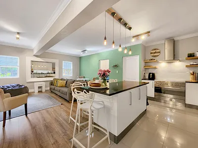 2 Bedroom Apartment For Sale in Cape Town - Hc3g.webp