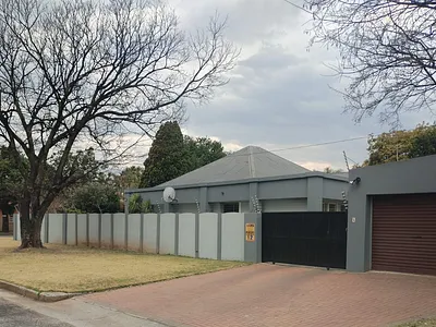 3.5 Bedroom House For Sale in Benoni - VJU0.webp