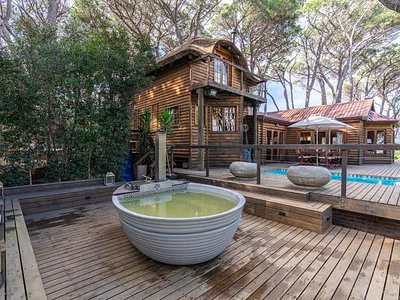 Farm For Sale in Somerset West - zgik.webp