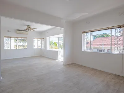 2 Bedroom Apartment To Rent in Cape Town - EgdN.webp