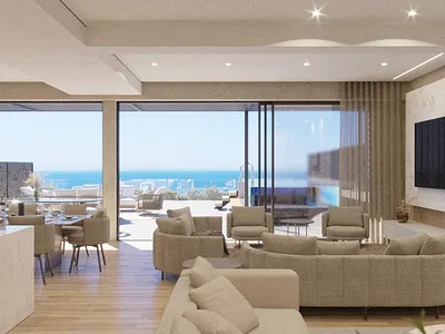 5 Bedroom House For Sale in Cape Town - UAQU.webp