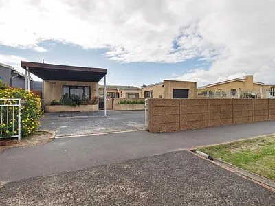 3 Bedroom House For Sale in Milnerton - bopI.webp