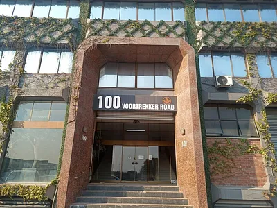 Commercial Property To Rent in Cape Town - jzVt.webp