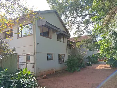 6 Bedroom House For Sale in Empangeni - img