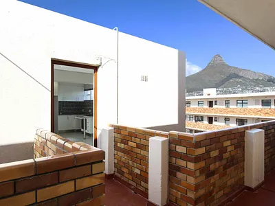 1 Bedroom Apartment For Sale in Cape Town - y6KN.webp