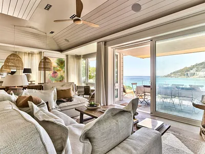 3 Bedroom House For Sale in Cape Town - hd26.webp