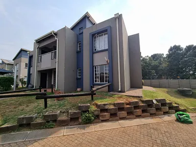2 Bedroom Townhouse For Sale in Benoni - IH9q.webp