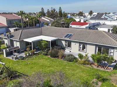 4 Bedroom House For Sale in Milnerton - nPBL.webp
