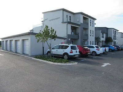2 Bedroom Apartment For Sale in Blouberg - bfrN.webp