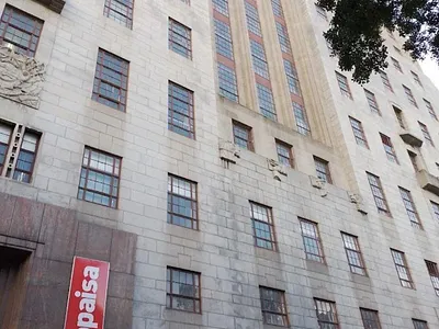 Commercial Property To Rent in Cape Town - jIlX.webp