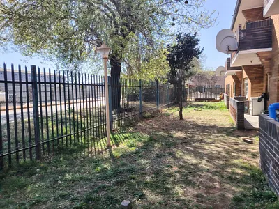 2 Bedroom Apartment For Sale in Germiston - KS2u.webp