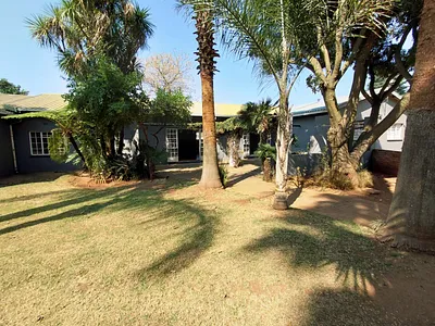 Farm To Rent in Norton Home Estate, Benoni - jB1x.webp