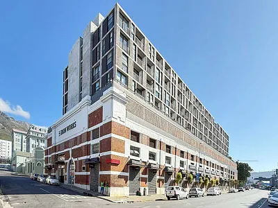 1 Bedroom Apartment For Sale in Cape Town - Eiwg.webp
