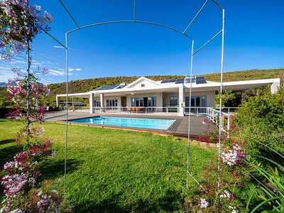 Farm For Sale in Montagu - TjEr.webp