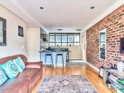 1 Bedroom Apartment For Sale in Cape Town - 2ng4.webp