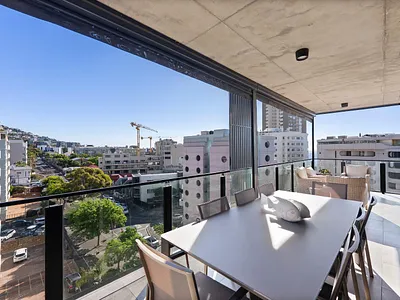 2 Bedroom Apartment For Sale in Cape Town - pD1C.webp