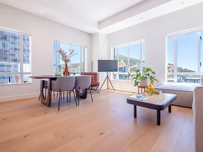 2 Bedroom Apartment For Sale in Cape Town - OsHb.webp
