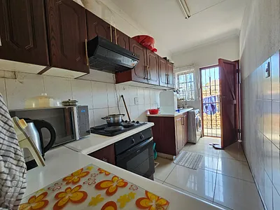 2 Bedroom Apartment To Rent in Richards Bay - GHw4.webp