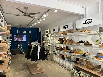 Commercial Property To Rent in Cape Town - t142.webp