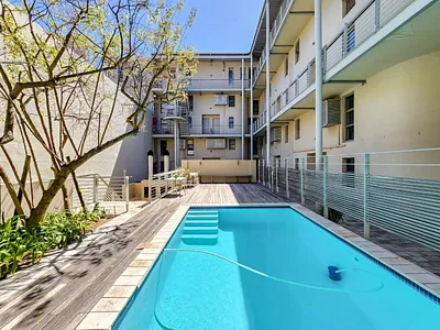 1 Bedroom Apartment For Sale in Cape Town - 2PcA.webp