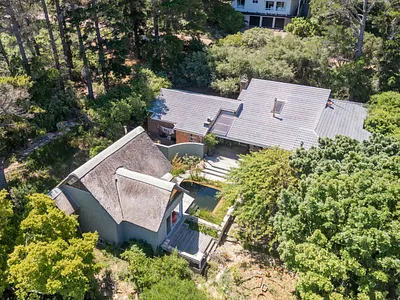 4 Bedroom House For Sale in Hout Bay - EQa4.webp