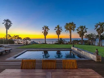 6 Bedroom House For Sale in Cape Town - Ghdo.webp