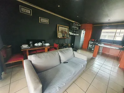 2 Bedroom Apartment For Sale in Benoni - RHTC.webp