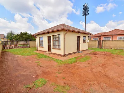 2 Bedroom House For Sale in Boksburg - j2DO.webp
