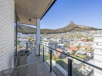 2 Bedroom Apartment For Sale in Cape Town - jq61.webp