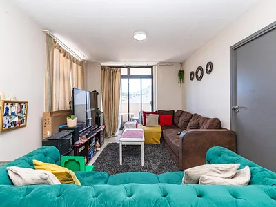 2 Bedroom Apartment For Sale in Cape Town - YPix.webp