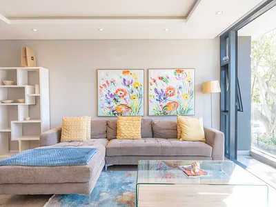 1 Bedroom Apartment To Rent in Cape Town - 75we.webp