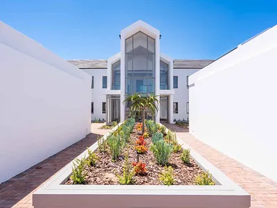 2 Bedroom Apartment To Rent in Langebaan - gOvd.webp