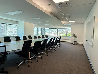 Commercial Property To Rent in Cape Town - xuDK.webp