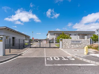 2 Bedroom Apartment For Sale in Milnerton - Bwel.webp