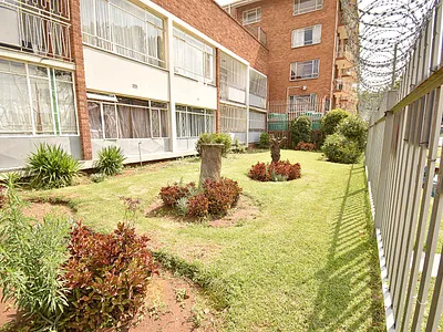 2 Bedroom Apartment For Sale in Benoni - bTa9.webp