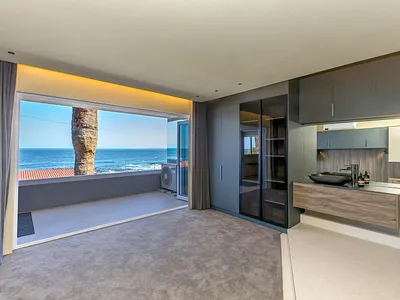 2 Bedroom Apartment For Sale in Cape Town - HMUw.webp