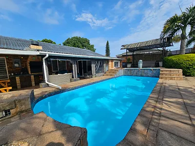 5 Bedroom House For Sale in Richards Bay - e256.webp