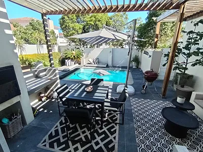 4 Bedroom House For Sale in Blouberg - RVKw.webp