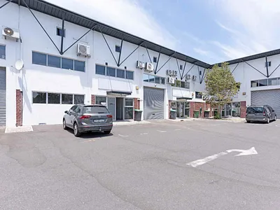 Commercial Property For Sale in Milnerton - lr16.webp