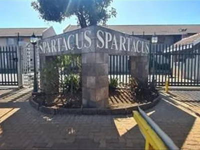 2 Bedroom Apartment For Sale in Boksburg - 7nx7.webp