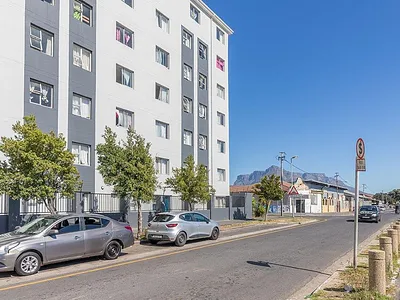 1 Bedroom Apartment For Sale in Cape Town - rah3.webp