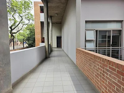 1 Bedroom Apartment For Sale in Pretoria - nw3E.webp