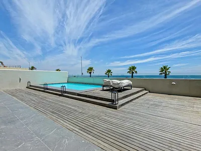 3 Bedroom Apartment For Sale in Cape Town - 9f8K.webp