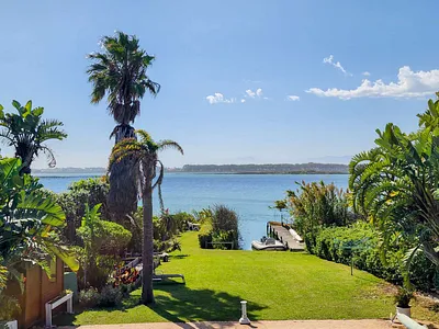 3 Bedroom House To Rent in Cape Town - Snvd.webp