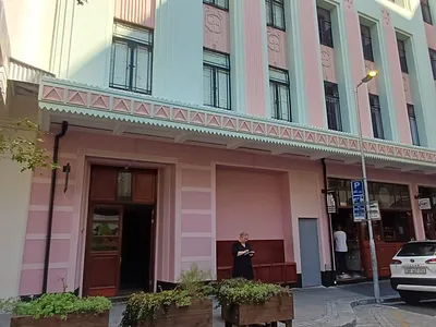 Commercial Property To Rent in Cape Town - 5YRw.webp