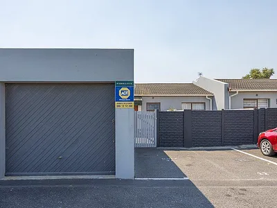 2 Bedroom House For Sale in Blouberg - QGJK.webp